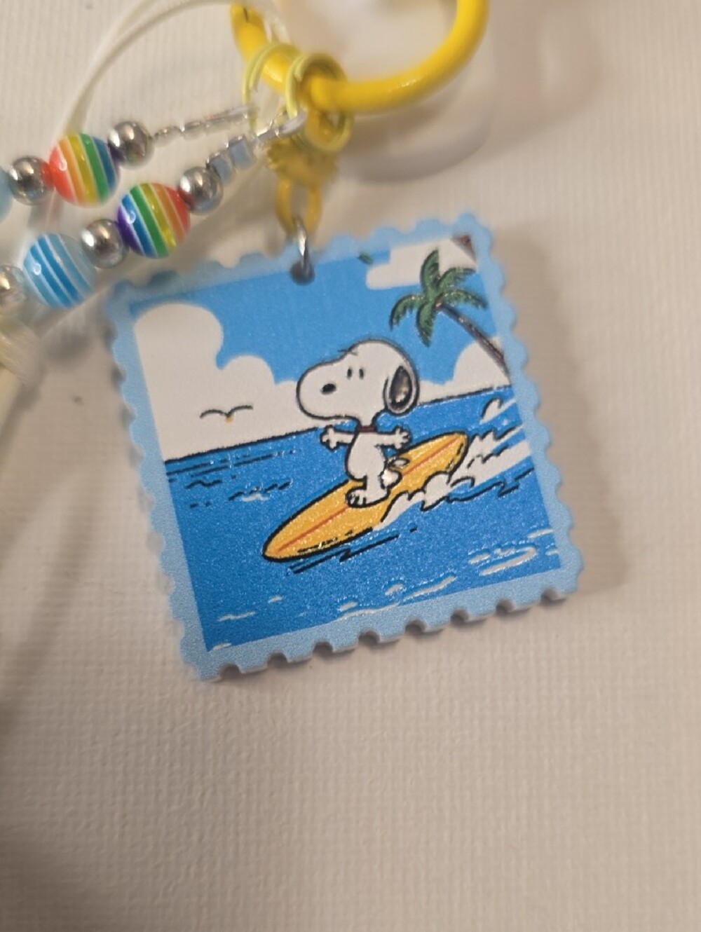 Handmade Peanuts Snoopy Pastel Blue Yellow Beaded Bag Charm Keychain - Picture 2 of 4